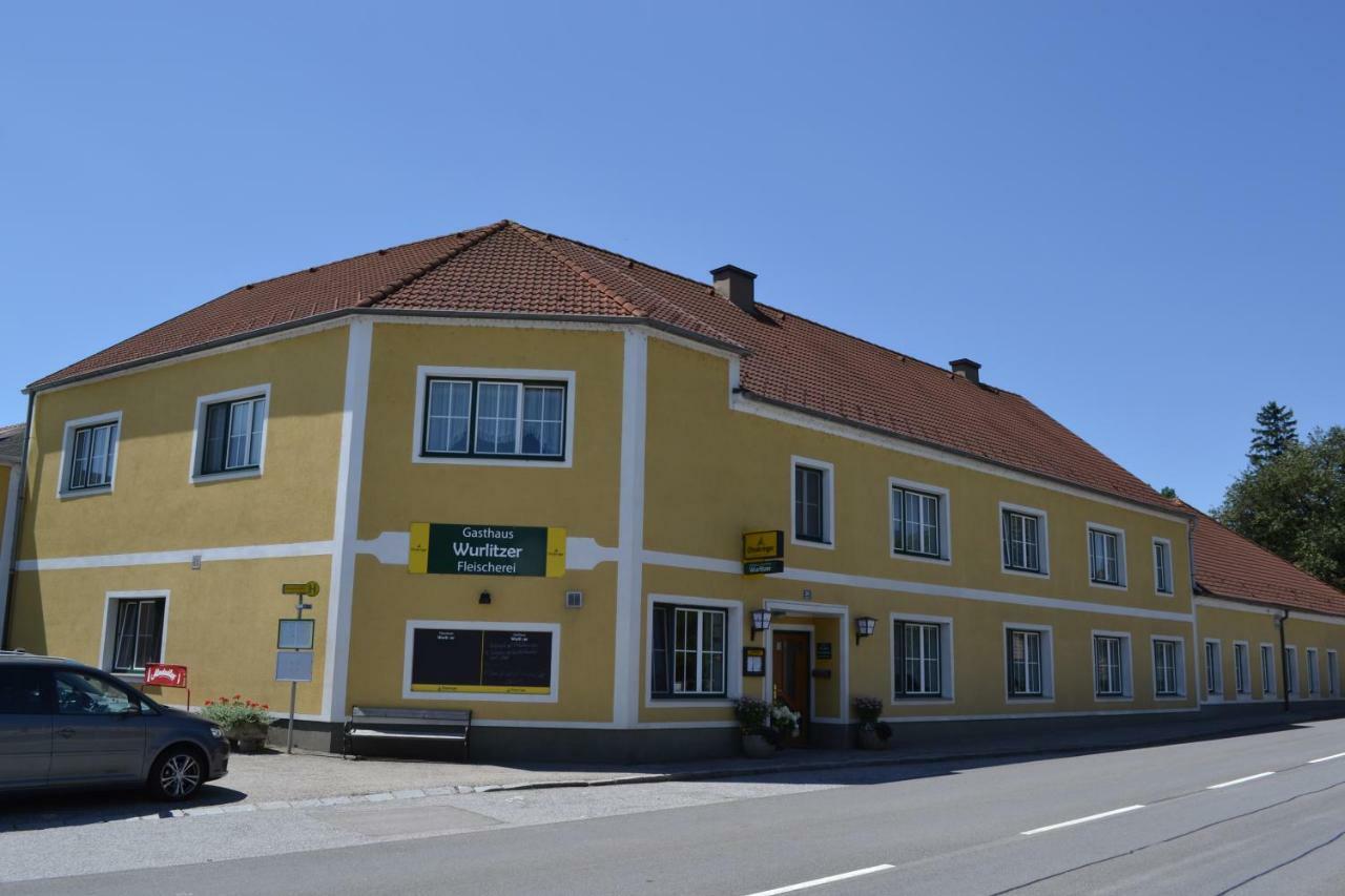 Gasthaus Wurlitzer Perschling Exterior photo